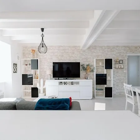 Maison Spacieuse Avec Jardin - 10 Min *