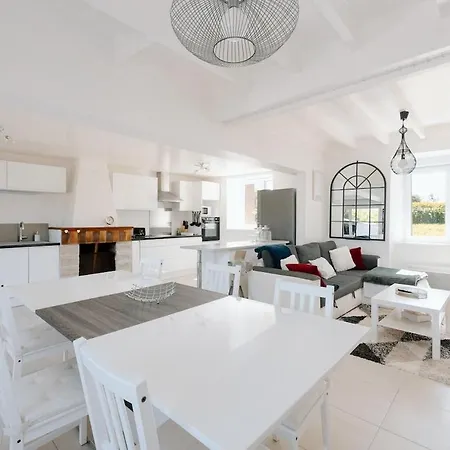 Ferienhaus Maison Spacieuse Avec Jardin - 10 Min *