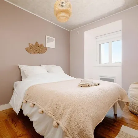 Maison Spacieuse Avec Jardin - 10 Min