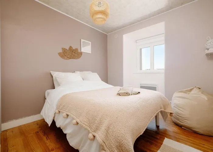 Maison Spacieuse Avec Jardin - 10 Min